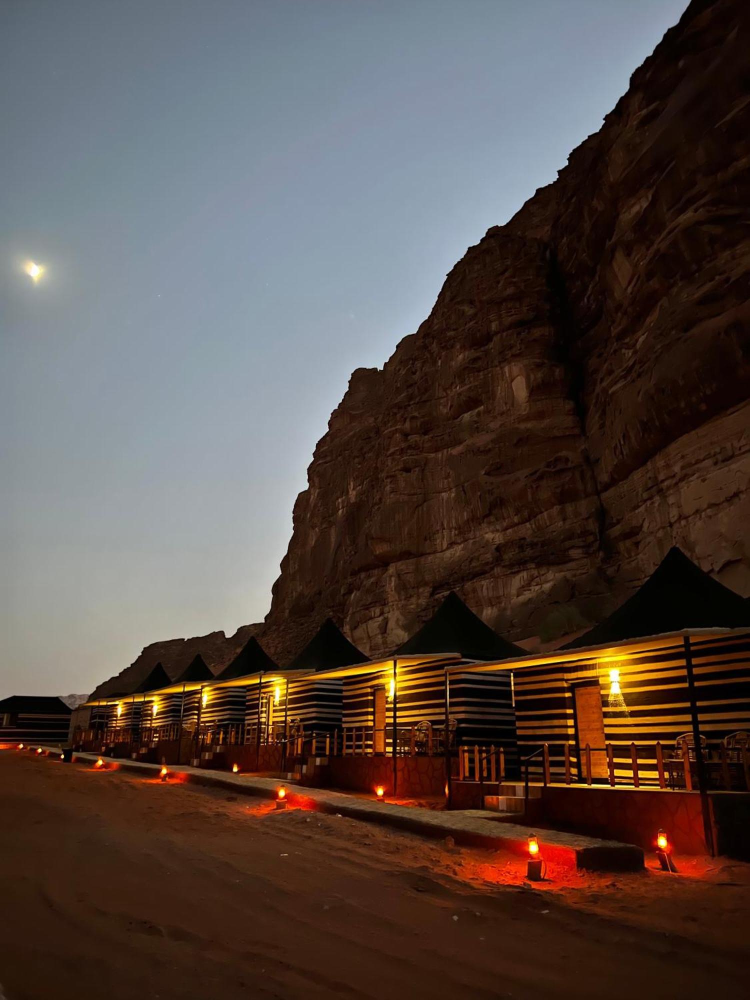 Апарт готель Rum Mountain Luxury Camp Ваді-Рам Екстер'єр фото